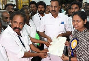  தொண்டாமுத்துாரில் மீண்டும் வேலுமணி: கோவையில் 10ல் ஒன்று மட்டும் அ.தி.மு.க.,
