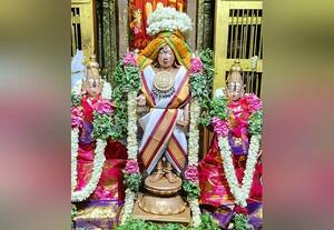  பரமக்குடி பெருமாள் கோயிலில் அழகரின் உற்ஸவ சாந்தி வைபவம்