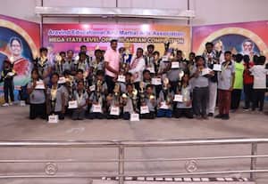  மாநில அளவிலான சிலம்பம் போட்டி மூங்கில்துறைப்பட்டு வீரர்கள் முதலிடம்