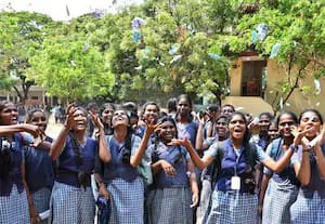 இன்று காலை 9:30 மணிக்கு வெளியாகிறது பிளஸ் 2 ரிசல்ட்