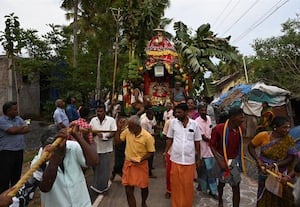  ராகவன்பேட்டையில் தேரோட்டம்
