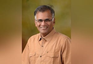  'விஜய்க்கு முதல்வர் பதவி கடினமானது அல்ல'