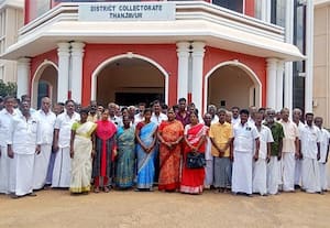  மதுக்கடையை திறக்க கோரி கலெக்டரிடம் வர்த்தக சங்கம் மனு