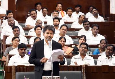 இங்கே அனைவரும் சமம்; சட்டசபையில் முதல்வர் விஜய் பேச்சு