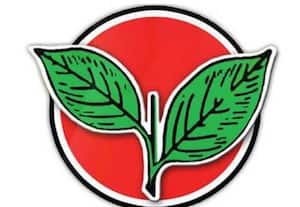 பழனிசாமி போட்ட பிச்சையில் வென்று விட்டு உண்ட வீட்டுக்கு இரண்டகம் செய்கின்றனர்: அ.தி.மு.க., அறிக்கையில் கடும் விமர்சனம்