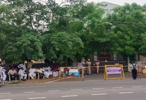 Internal conflict in AIADMK reaches its peak Pudukkottai party office closed, armed police deployed