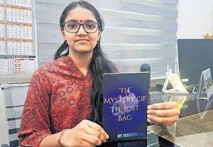  14 வயதிலேயே எழுத்தாளர்  அவதாரம் எடுத்த சிறுமி