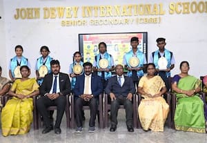  ஜான்டூயி இன்டர்நேஷனல் சீனியர் செகண்டரி பள்ளி 100 சதவீதம் தேர்ச்சி