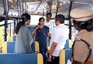  30 பள்ளி வாகனங்களின் தகுதி சான்று தற்காலிக ரத்து