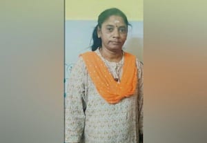  நடிகர் முத்துக்காளை மனைவி மறைவு