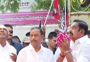 அதிமுக தலைமை அலுவலகத்தில் மா.செக்கள் கூட்டம்; எம்ஜிஆர், ஜெயலலிதா சிலைகளுக்கு இபிஎஸ் மரியாதை