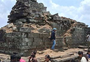 மங்கலதேவி கண்ணகி கோயில் முழுமையாக அழிவதற்குள் சீரமைக்கப்படுமா:ஒவ்வொரு ஆண்டும் சேதம் அதிகரிப்பால் பக்தர்கள் கவலை