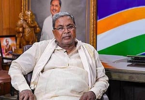 Air travel of VIPs, including Karnataka Chief Minister Siddaramaiah, cost Rs. 62 crore in 3 years