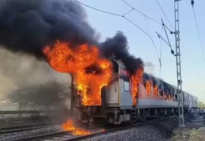 ரயில் தீவிபத்துகளின் பின்னணியில் சமூக விரோதிகள்: ரயில்வே அமைச்சகம் சந்தேகம்