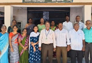  மூங்கில்துறைப்பட்டு அரசு மேல்நிலை பள்ளி மாணவிக்கு பாராட்டு