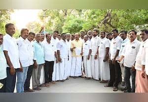  அ.தி.மு.க., அலுவலகம் யாருக்கு சொந்தம் ஆர்.டி.ஓ., விசாரணைக்கு நிர்வாகிகள் ஆஜர்