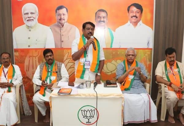  மேலிட முடிவுக்கு கட்டுப்பட வேண்டும்: பா.ஜ., மையக்குழு கூட்டத்தில் அறிவுரை