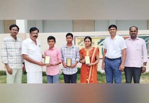  பாரதி மெட்ரிக் பள்ளி க்கு பெருமை சேர்த்த மாணவர்கள்