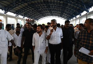 மீன்பிடி துறைமுகங்களில் அமைச்சர்கள் ஆய்வு
