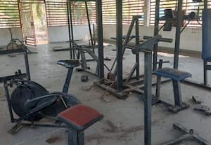  பராமரிப்பில்லாத அம்மா பூங்கா: சேதமடைந்த உடற்பயிற்சி கூடம்