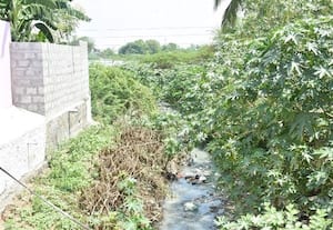  சித்தேரியில் கழிவுநீர் கலப்பு நிலத்தடி நீர் பாதிக்கும் அபாயம்