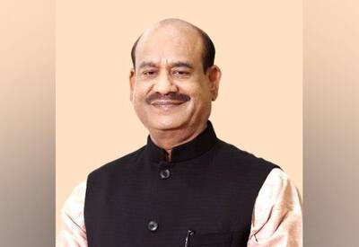 உயர் அதிகாரிகளுக்கு இனி மின்சார வாகனங்கள் புதிய மாற்றம் ! லோக்சபா சபாநாயகர் ஓம் பிர்லா அதிரடி உத்தரவு