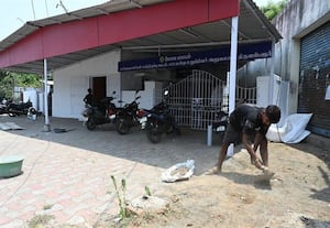  'இ - சேவை' மைய வசதியுடன் தயாராகும் எம்.எல்.ஏ., அலுவலகம்