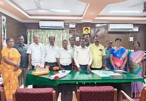  தலைமை ஆசிரியர்களுக்கு பணி நிறைவு பாராட்டு விழா
