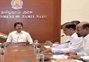 69% இட ஒதுக்கீட்டுக்கு எதிரான வழக்கு நாளை சுப்ரீம்கோர்ட்டில் விசாரணை; முதல்வர் விஜய் ஆலோசனை
