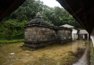  அழகும், அபாயமும் நிறைந்த கோட்டை