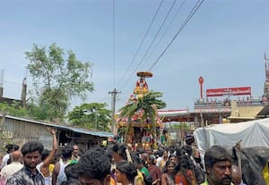  வல்லக்கோட்டை முருகன் கோவிலில் 7 ஆண்டுகளுக்கு பின் தேரோட்டம் விமரிசை
