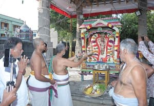  கல்யாண வரதராஜர் கோவிலில் பிரம்மோத்சவ விழா துவக்கம்