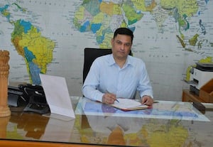  பொறுப்பேற்பு