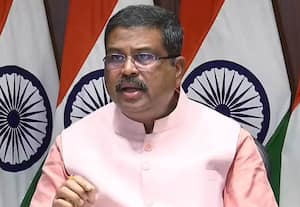 வெளிநாட்டு மொழிகள்... பள்ளிகளுக்கு எந்த உத்தரவும் பிறப்பிக்கவில்லை என்கிறார் தர்மேந்திர பிரதான்