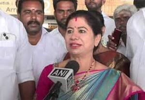  அ.தி.மு.க.,வில் பிளவு ஏற்படுத்த முயற்சிக்கவில்லை: லீமாரோஸ்