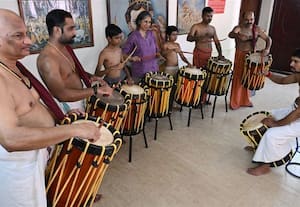  'செண்டை மேளம் வாசிப்பது உடலுக்கும் மனதுக்கும் நல்லது'