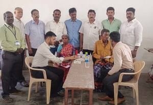 கண் சிகிச்சை முகாம்