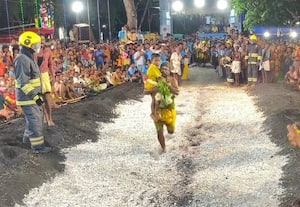  சாது காமாட்சி அம்மன் கோயில் பூக்குழி திருவிழா