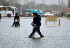  கேரளாவில் ஜூன் 5 வரை பலத்த மழை: வானிலை ஆய்வு மையம் எச்சரிக்கை