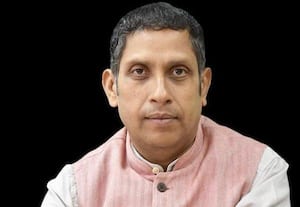  காங்., சார்பில் பிரவீன் சக்ரவர்த்தி போட்டி