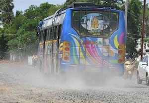  மரக்கன்றுகள் நடுதல்