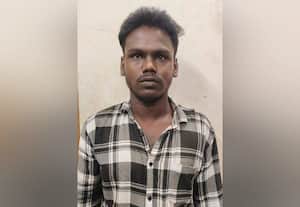  பஸ்சில் கஞ்சா கடத்திய வாலிபர் கைது