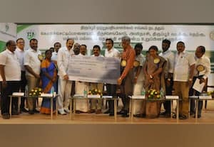  புற்றுநோய் சிகிச்சை மையத்துக்கு ரூ.25 லட்சம்