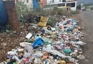  குப்பை நகரமாக மாறும் தேனி நடவடிக்கை எடுக்க அதிகாரிகள் தயக்கம்