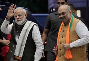 இந்தியர்களின் சுயமரியாதையை மீட்டெடுத்தவர் பிரதமர் மோடி; அமித் ஷா புகழாரம்