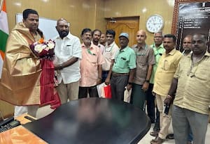  நீர் நிலைகளை துார்வார கலெக்டரிடம் மனு
