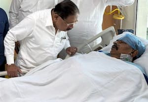  டில்லி சென்றிருந்த சடக் ஷரி திடீர் உடல் நலக்குறைவு  