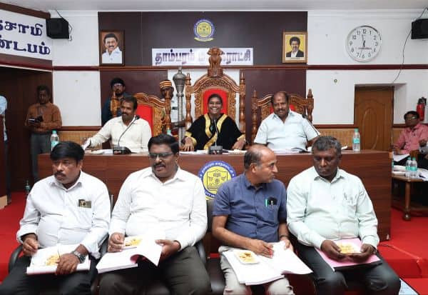 தாம்பரம் மாநகராட்சி கூட்டத்தில் கவுன்சிலர்களால் சலசலப்பு