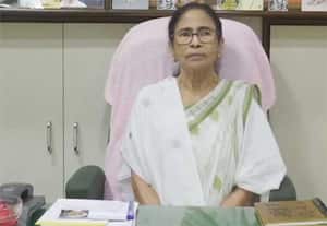 வன்முறையை தூண்டும் வகையில் பேச்சு: மம்தா மீது போலீசார் வழக்குப்பதிவு