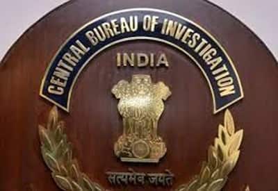  பாலக்காட்டில் சிறுமியர் மர்ம மரண வழக்கு:  சி.பி.ஐ., விசாரணைக்கு உத்தரவு